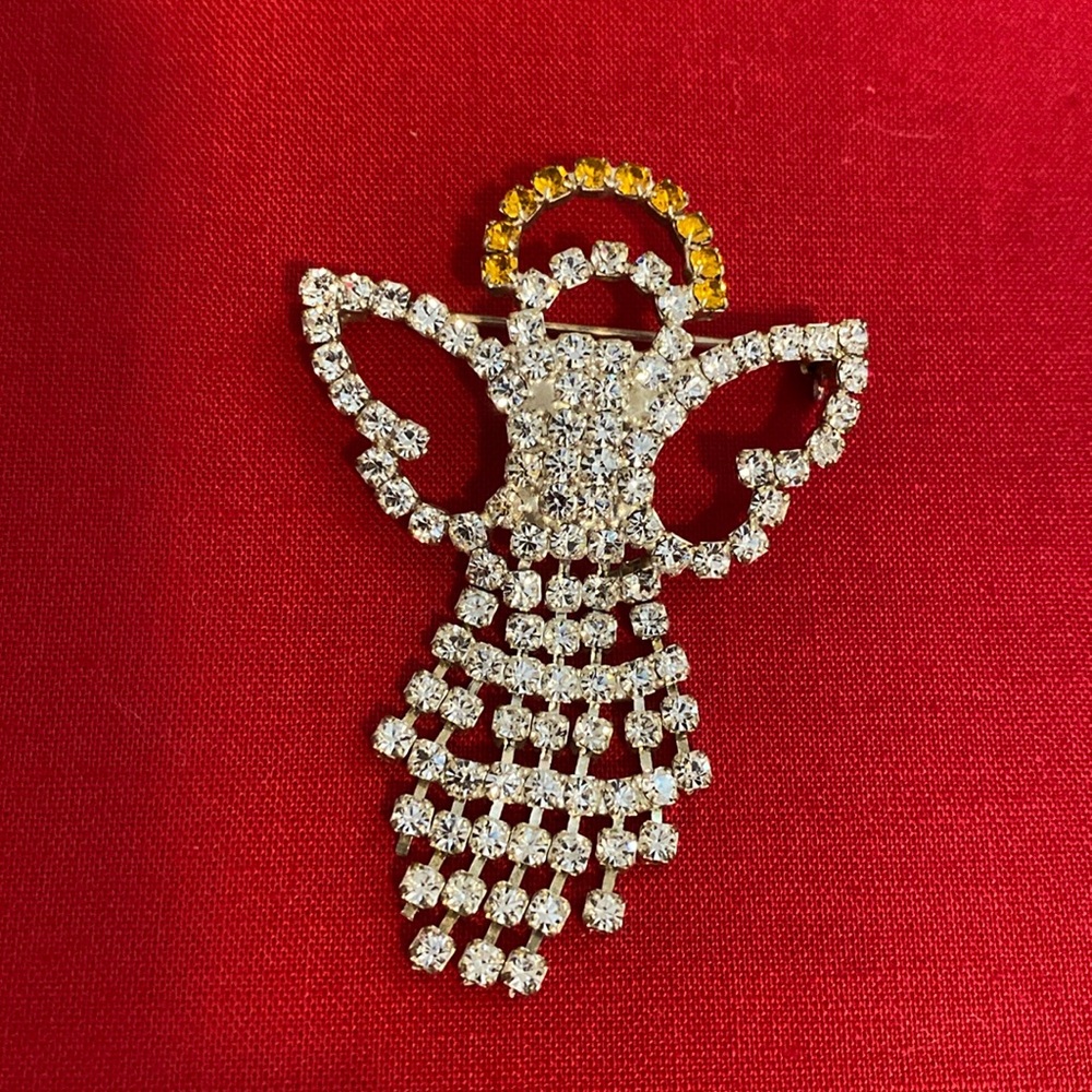 Pretty Vintage Rhinestone Angel Pin/Brooch